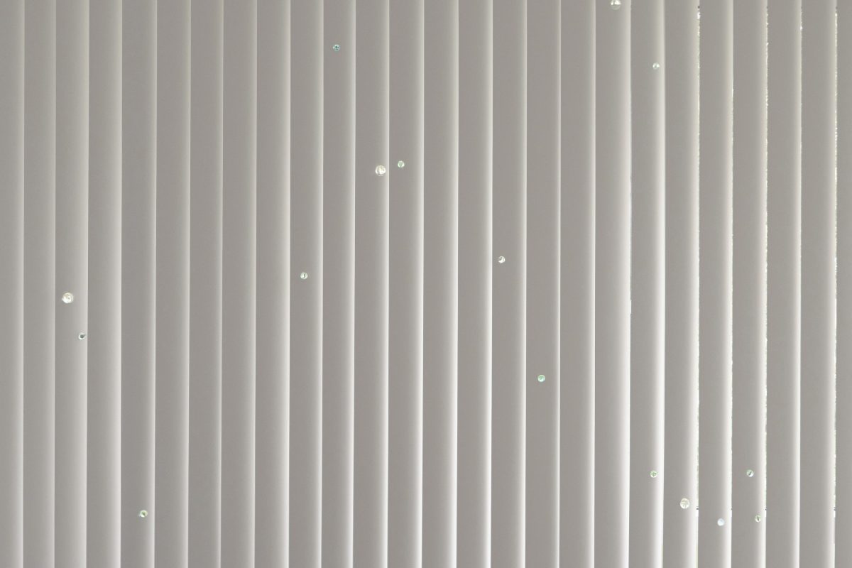 Blinds (catseye) – Stephen Kwok